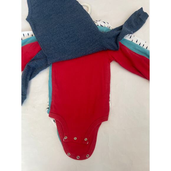 CARTERS LITTLE BABY BASICS THE ORIGNAL BODYSUIT ONESIS 4-PACK 18 MO NWT - Picture 6 of 8